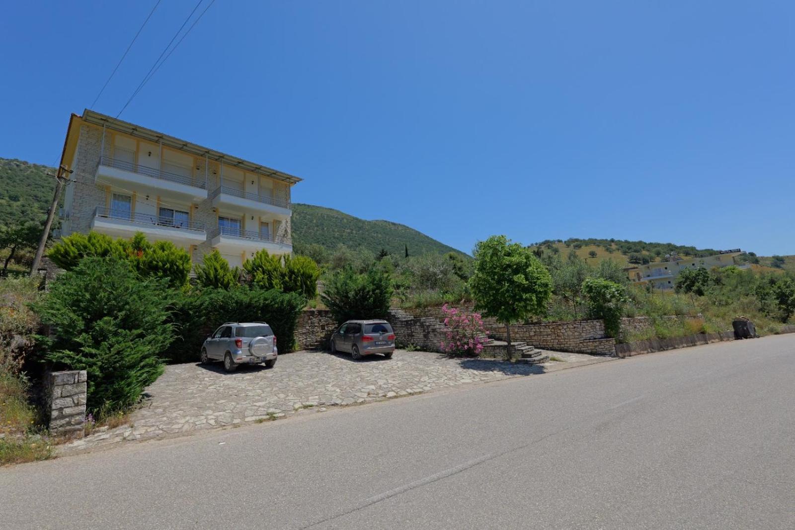 Llamani Appartement *